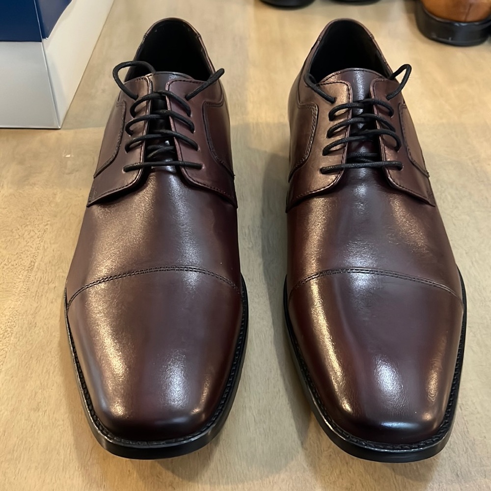 Johnston & Murphy Burgundy Dress Shoe